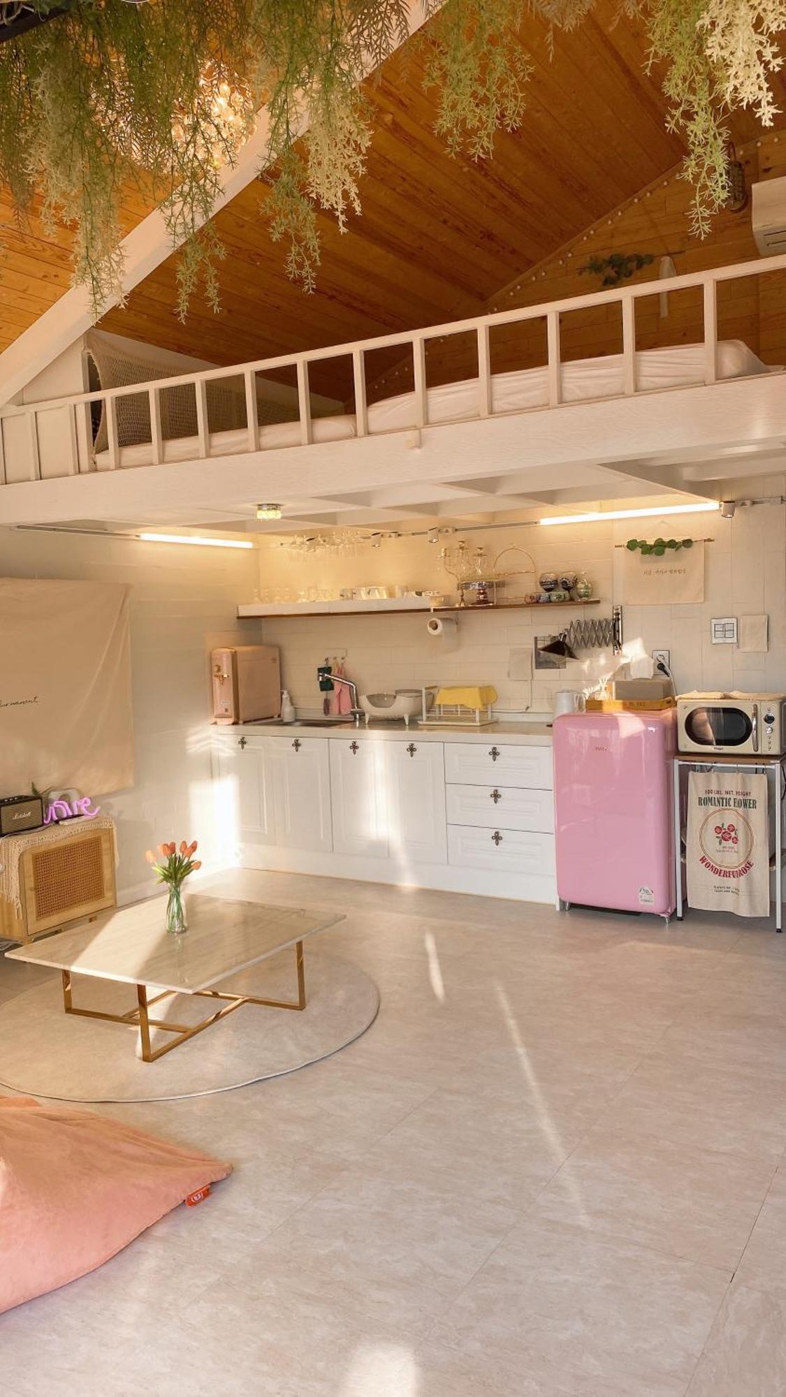 3min From Metro - Lodging With Roof Terrace - Convenient Transport - Cvs Downstairs - Hot Places Nearby Hostel *