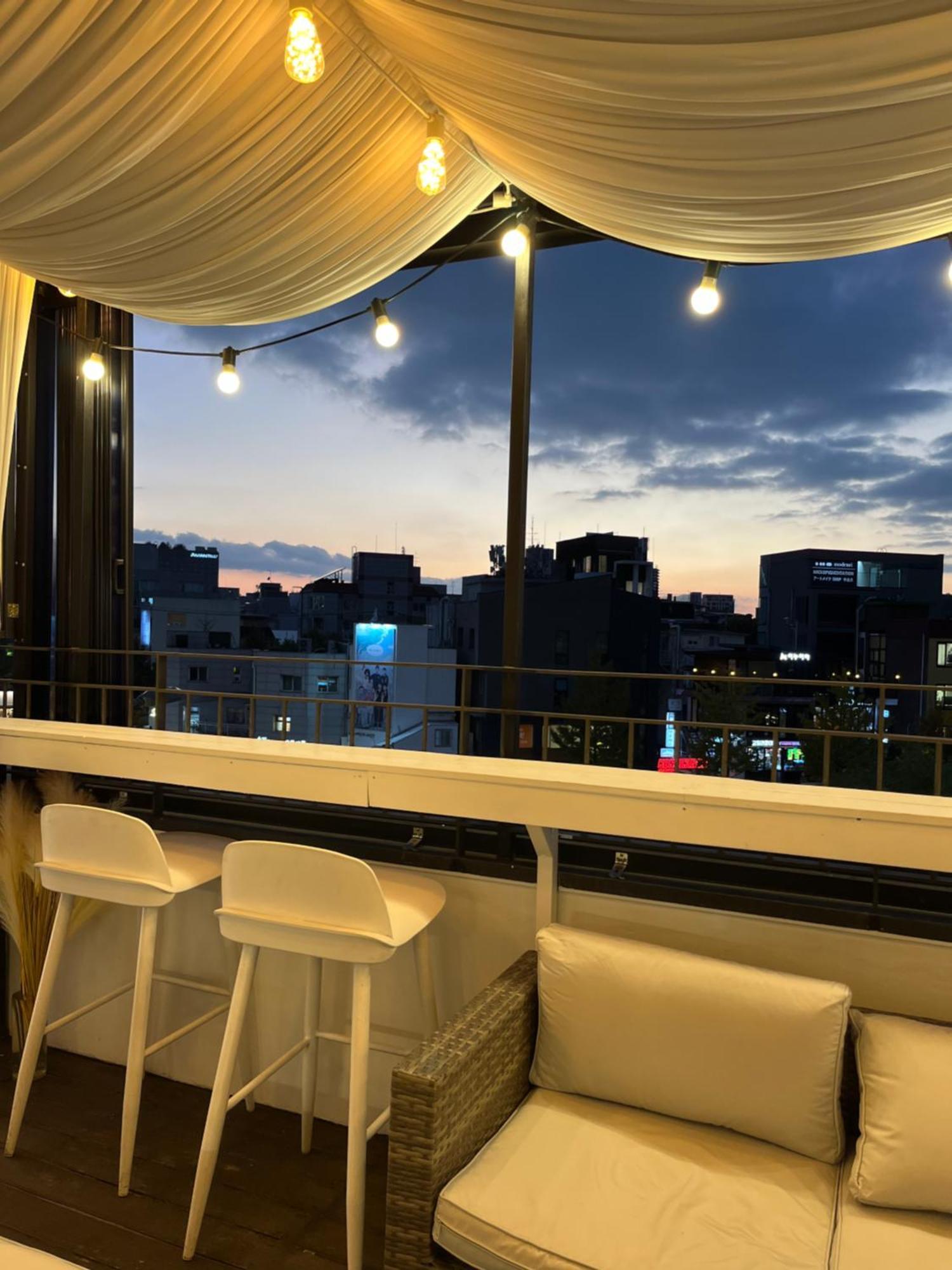 3min From Metro - Lodging With Roof Terrace - Convenient Transport - Cvs Downstairs - Hot Places Nearby Hostel Seoul
